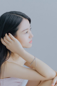 姐姐真漂亮高清中文